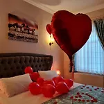 Yildiz Hotel