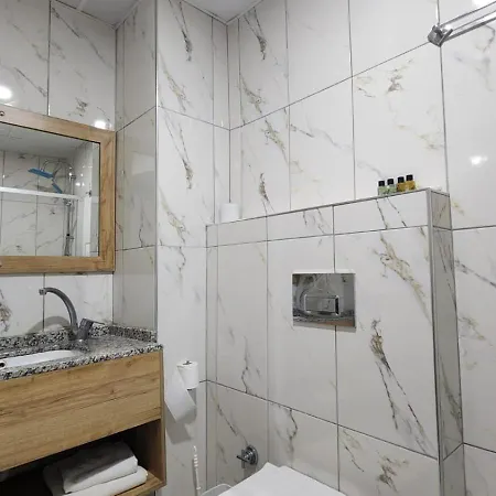Yildiz Hotel 4*